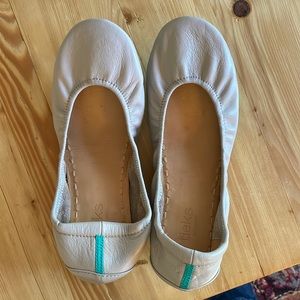 Tieks ballet flats feather gray color size 9